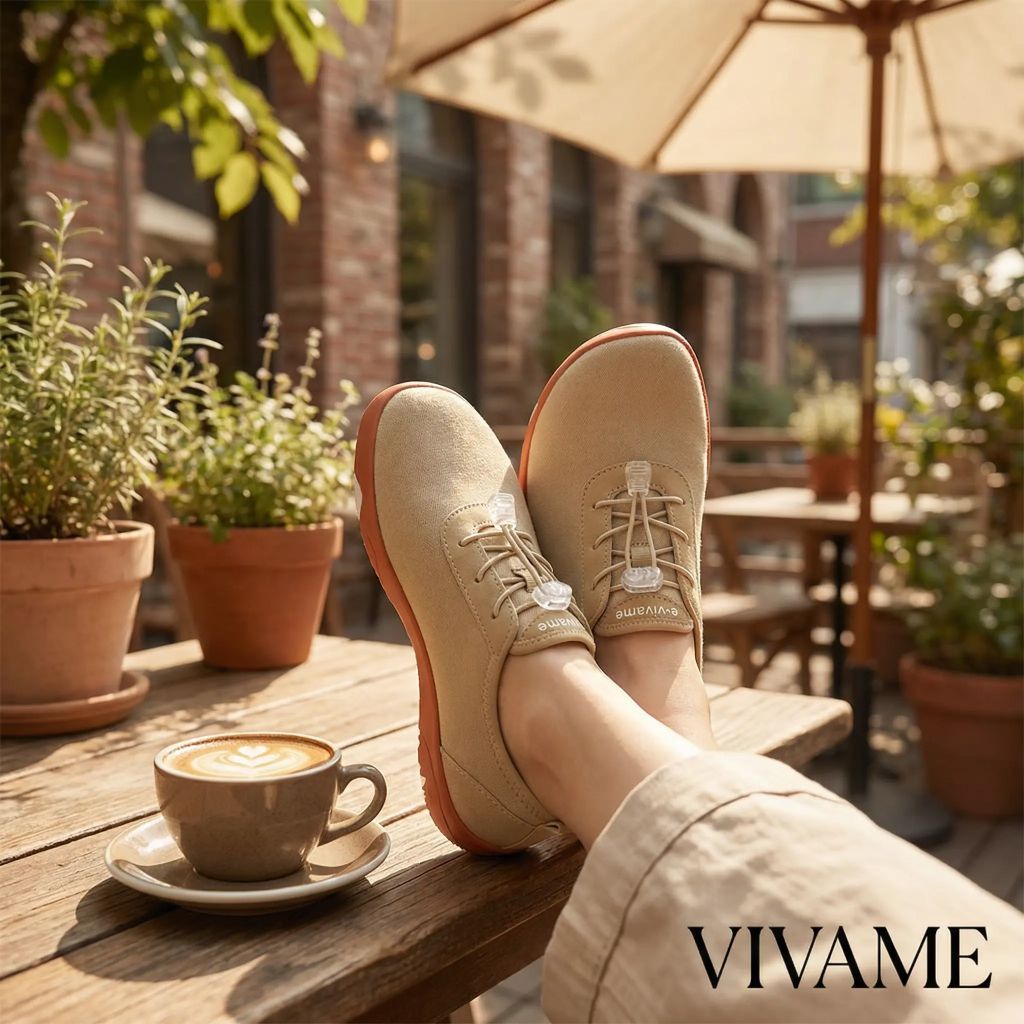 카페 테라스에서 VIVAME 신발